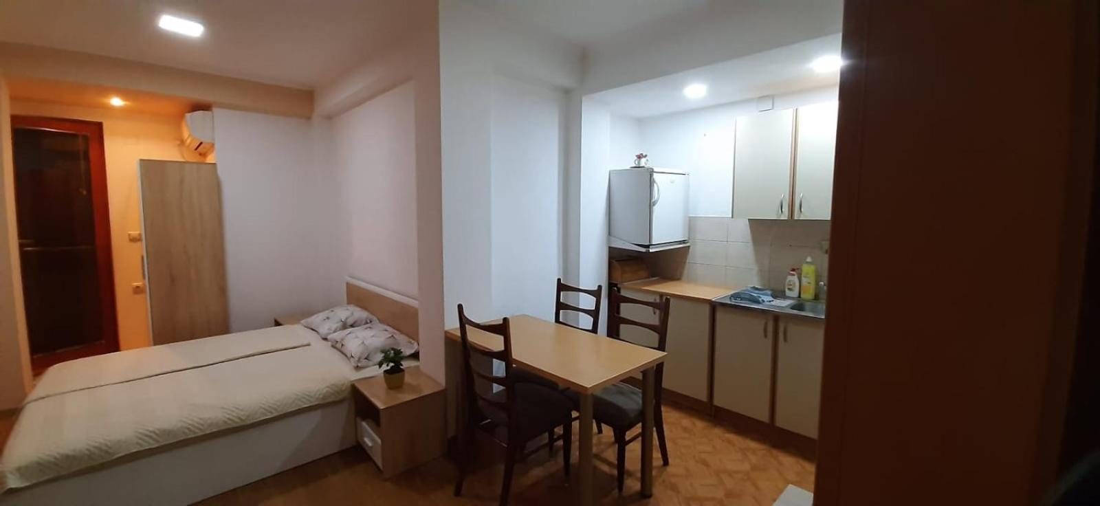 Apartment Riki 3 Near Bus Station Ohrid Phòng bức ảnh